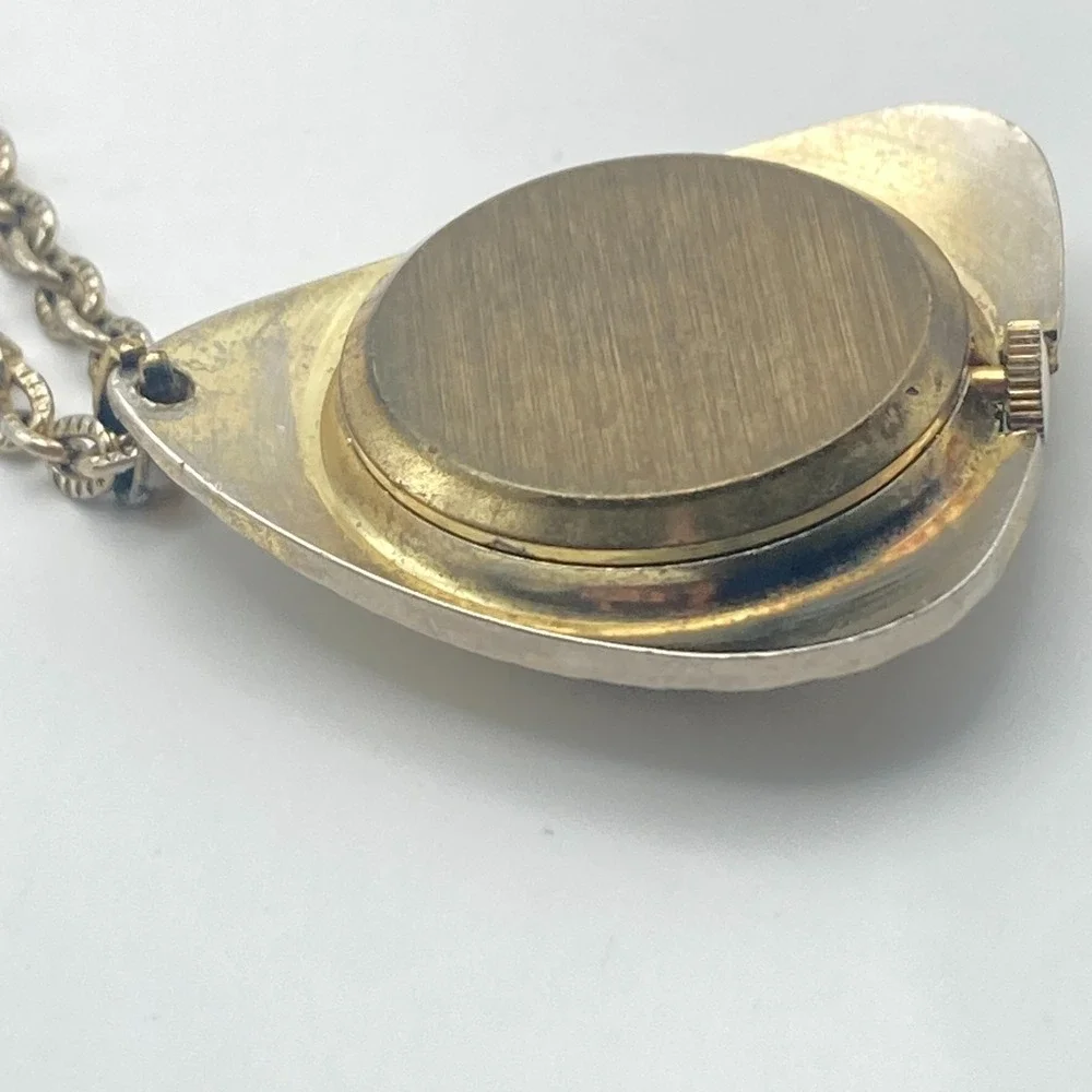 Vtg Lucerne Necklace Pendant Watch Gold Tone Swiss Manual Wind Up w/Chain Works!